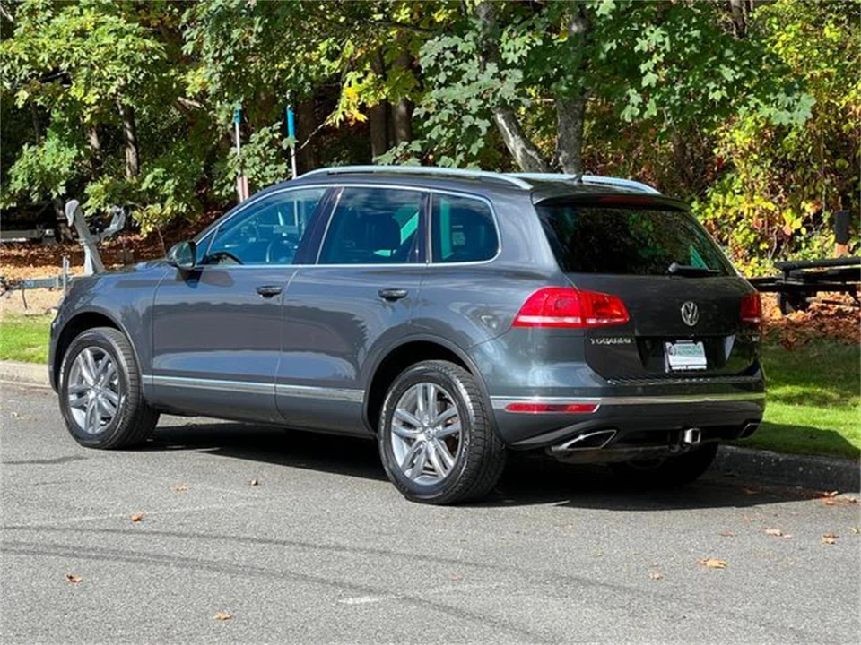 2015 Volkswagen Touareg - Image 5 of 31