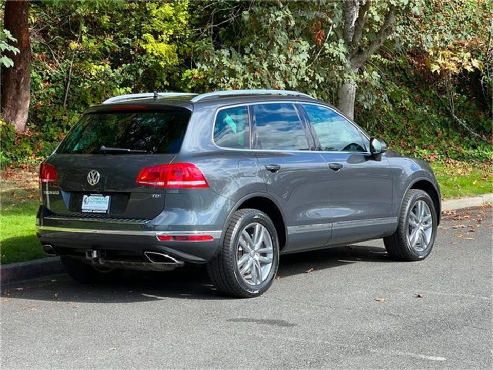 2015 Volkswagen Touareg - Image 6 of 31