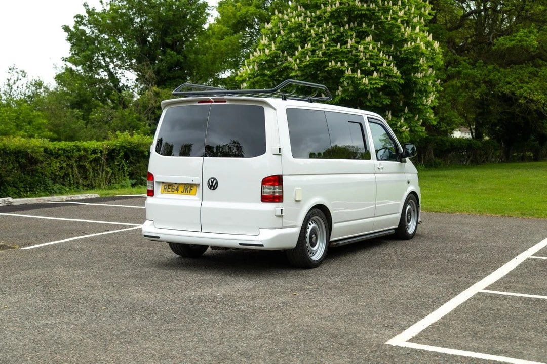 2015 Volkswagen EuroVan - Image 16 of 30