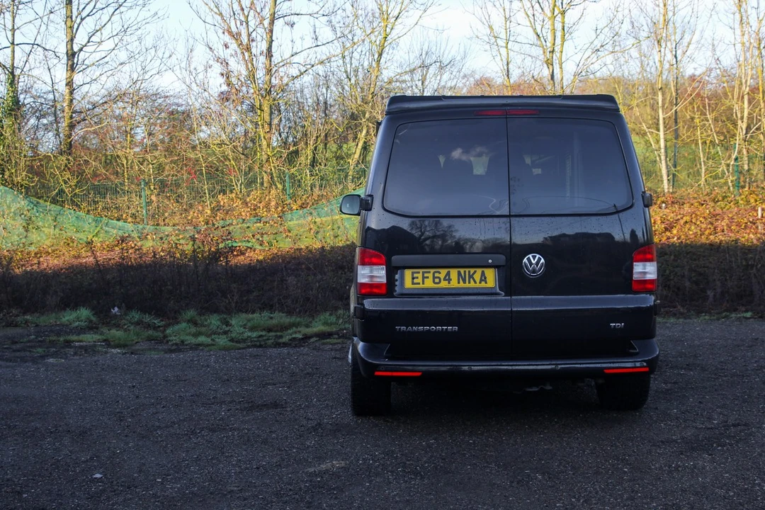 2015 Volkswagen EuroVan - Image 20 of 30
