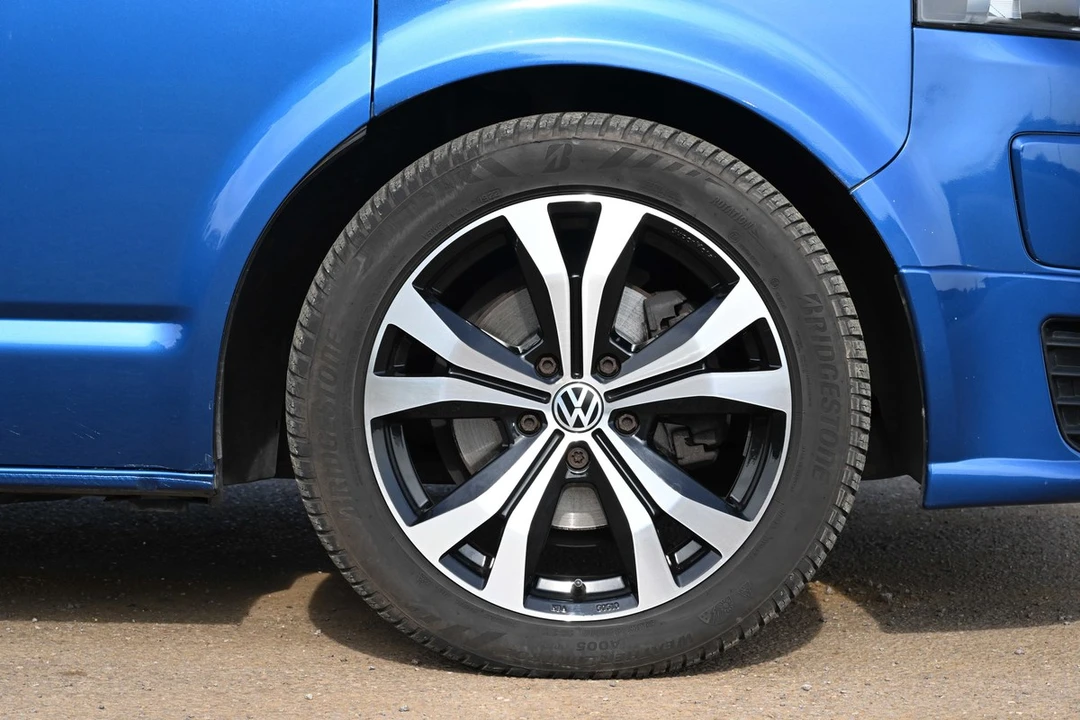 2015 Volkswagen EuroVan - Image 22 of 30