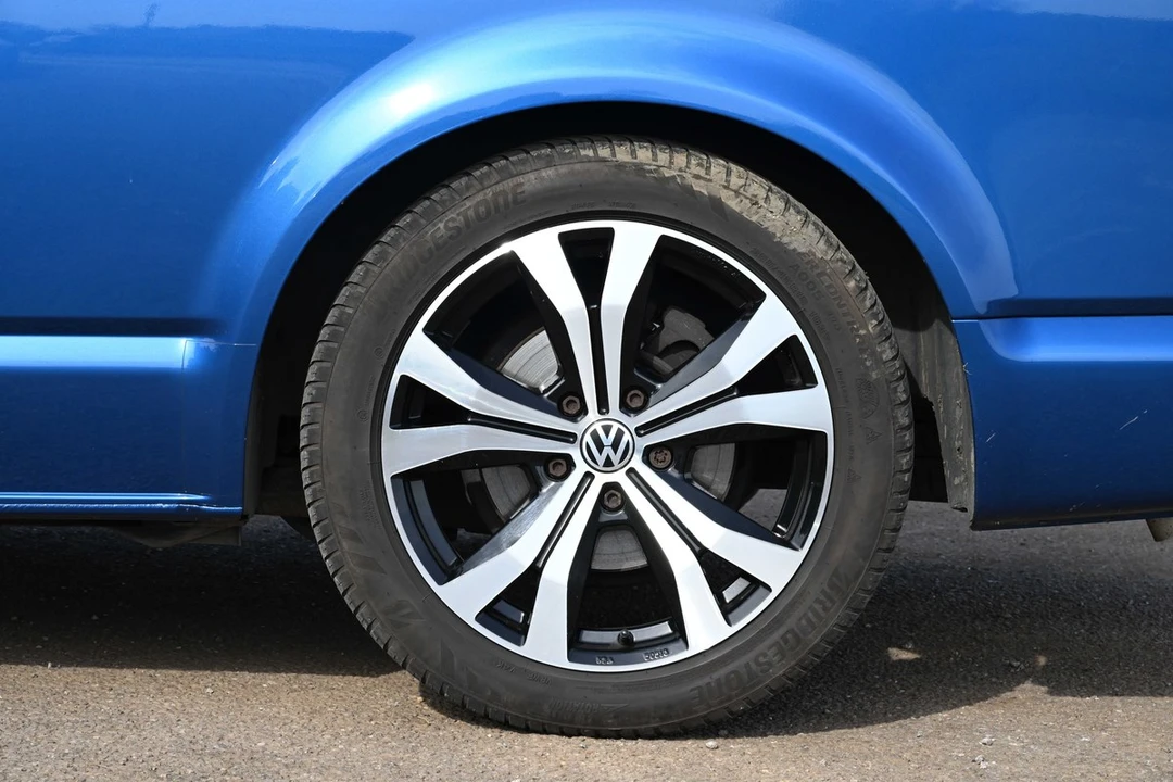 2015 Volkswagen EuroVan - Image 21 of 30