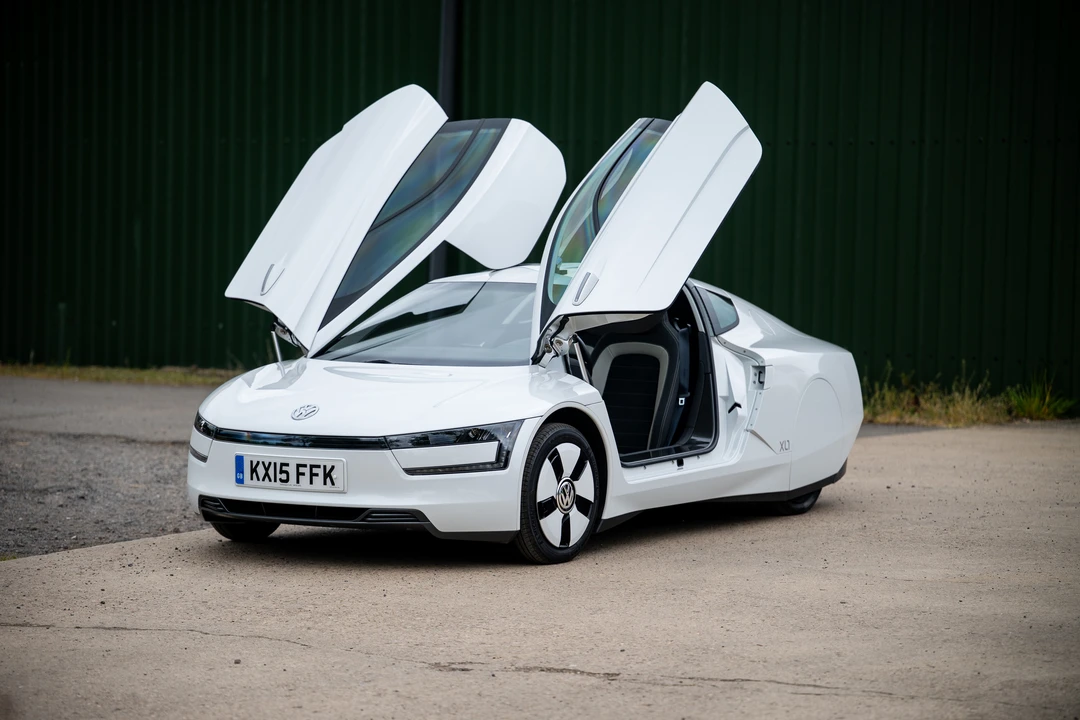 2015 Volkswagen - Image 18 of 31