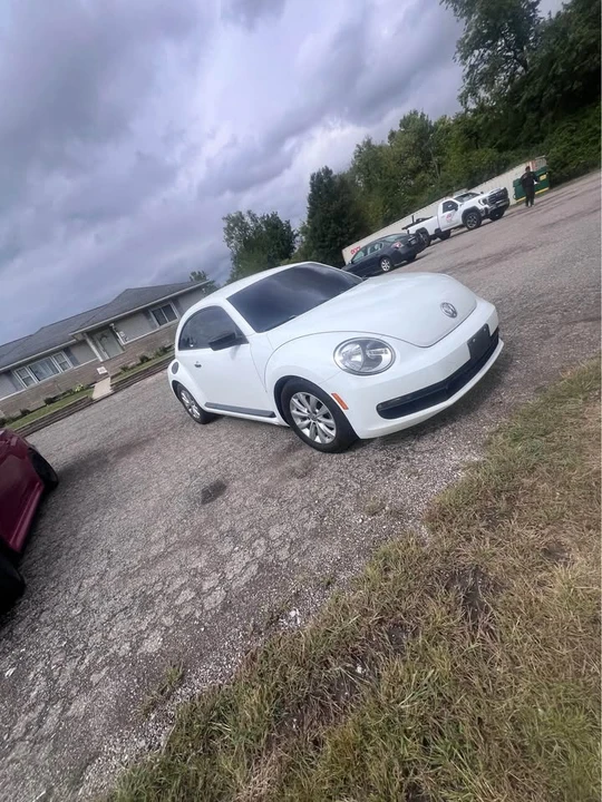 2015 Volkswagen A5 Beetle - Image 3 of 8