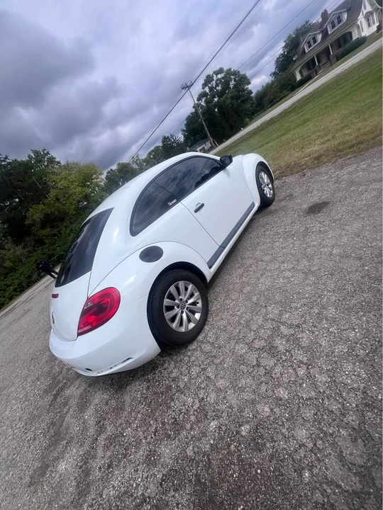 2015 Volkswagen A5 Beetle - Image 4 of 8