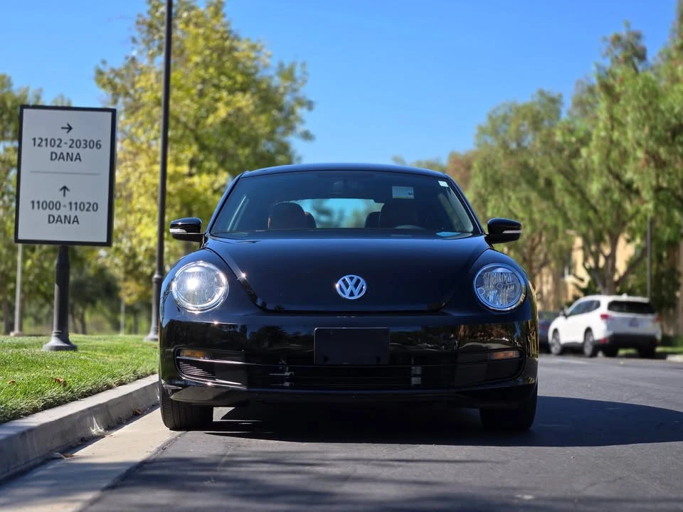 2015 Volkswagen A5 Beetle - Image 2 of 20