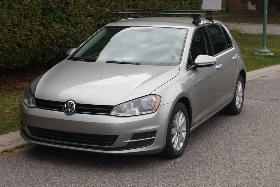 2015 Volkswagen Golf Mk7 - Image 2 of 8