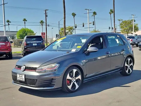 2015 Volkswagen Golf GTI 20T SE