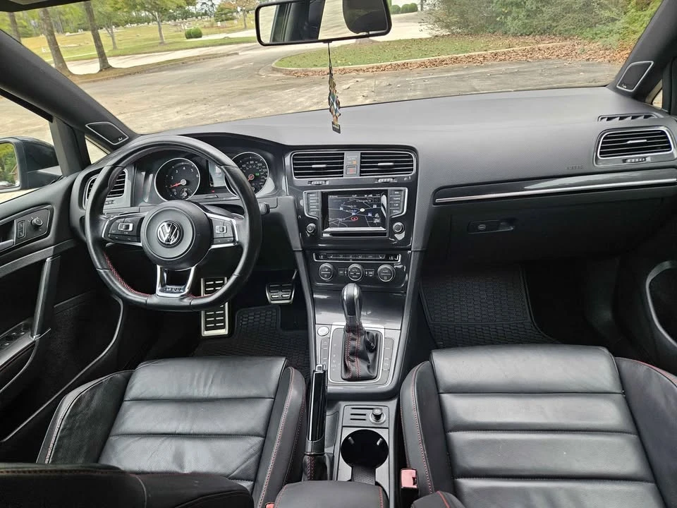 2015 Volkswagen GTI Mk7 - Image 9 of 13