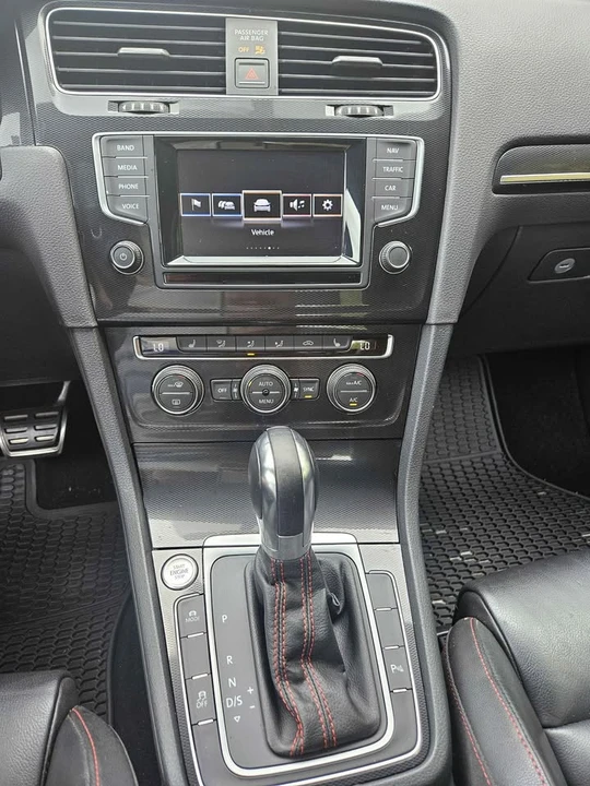 2015 Volkswagen GTI Mk7 - Image 10 of 13