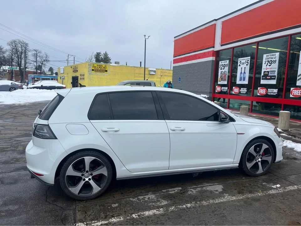 2015 Volkswagen GTI Mk7 - Image 2 of 6