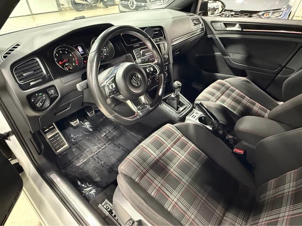 2015 Volkswagen GTI Mk7 - Image 17 of 19