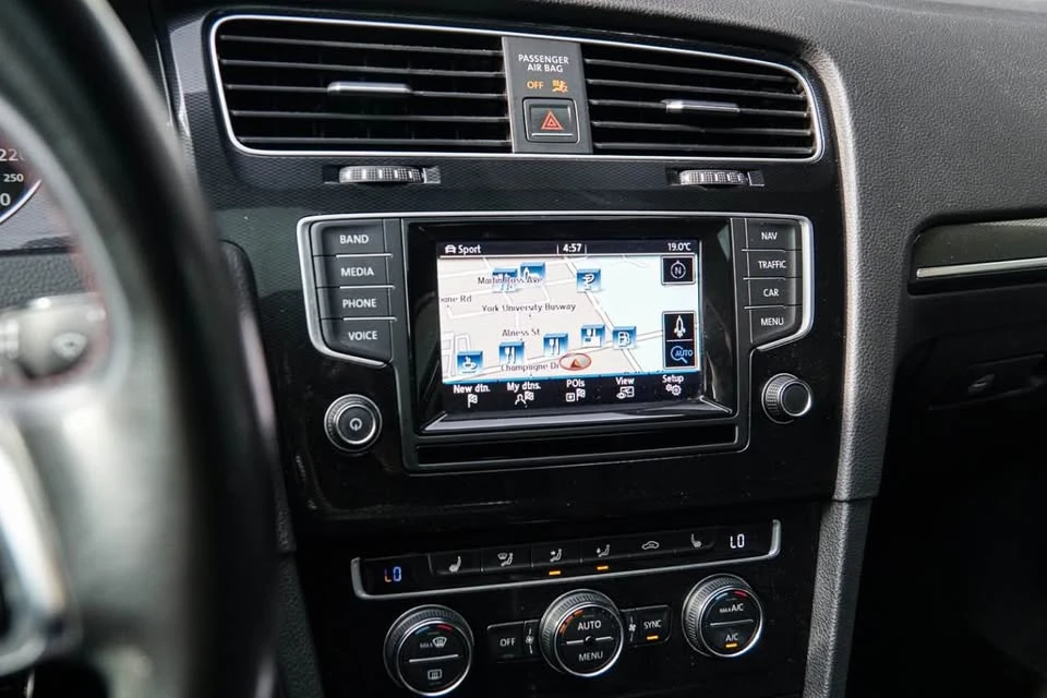 2015 Volkswagen GTI Mk7 - Image 17 of 20
