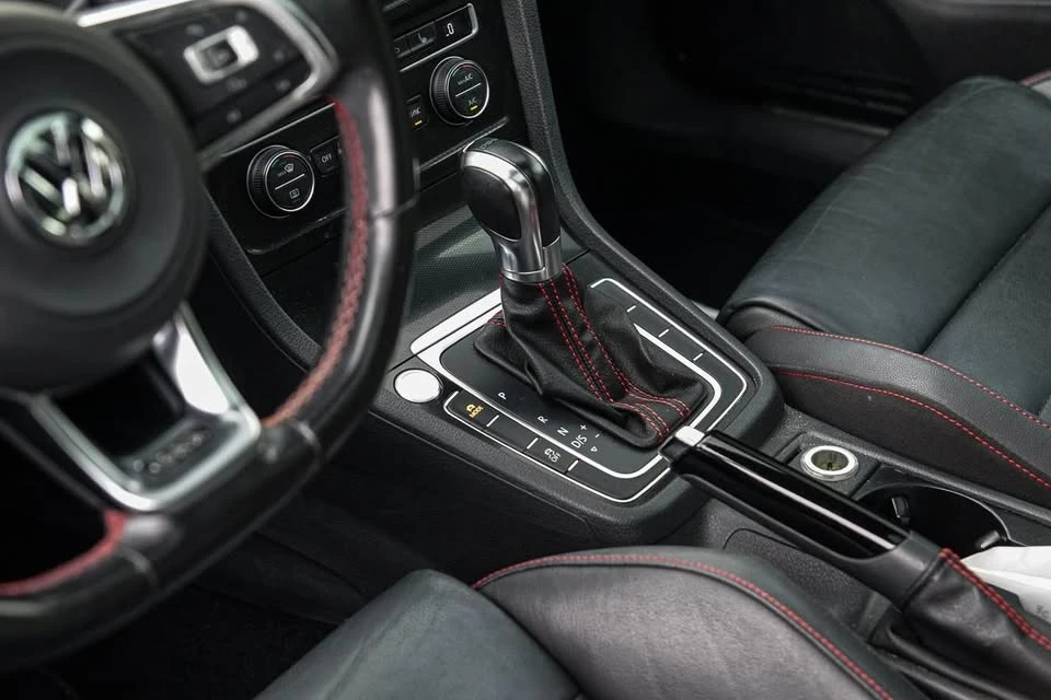 2015 Volkswagen GTI Mk7 - Image 9 of 20