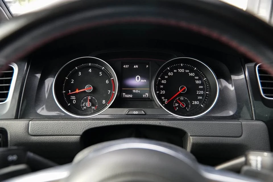2015 Volkswagen GTI Mk7 - Image 12 of 20