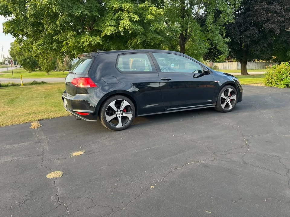 2015 Volkswagen GTI Mk7 - Image 2 of 4