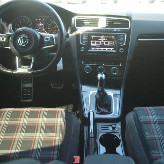2015 Volkswagen GTI Mk7 - Image 8 of 16
