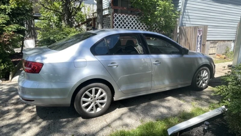 2015 Volkswagen A6 Jetta - Image 8 of 20