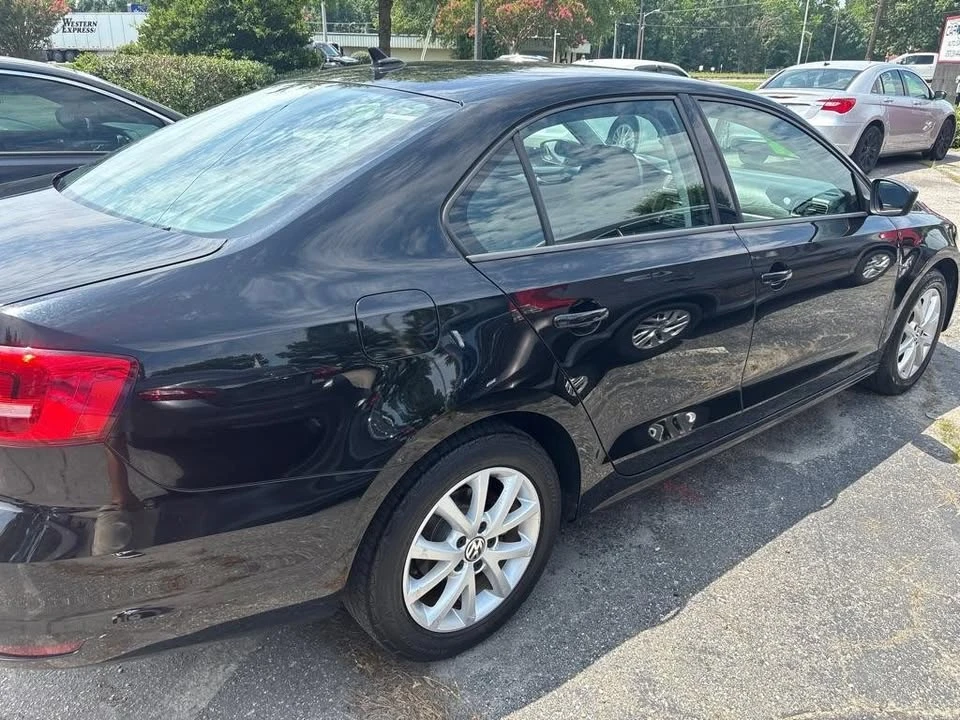 2015 Volkswagen A6 Jetta - Image 4 of 10