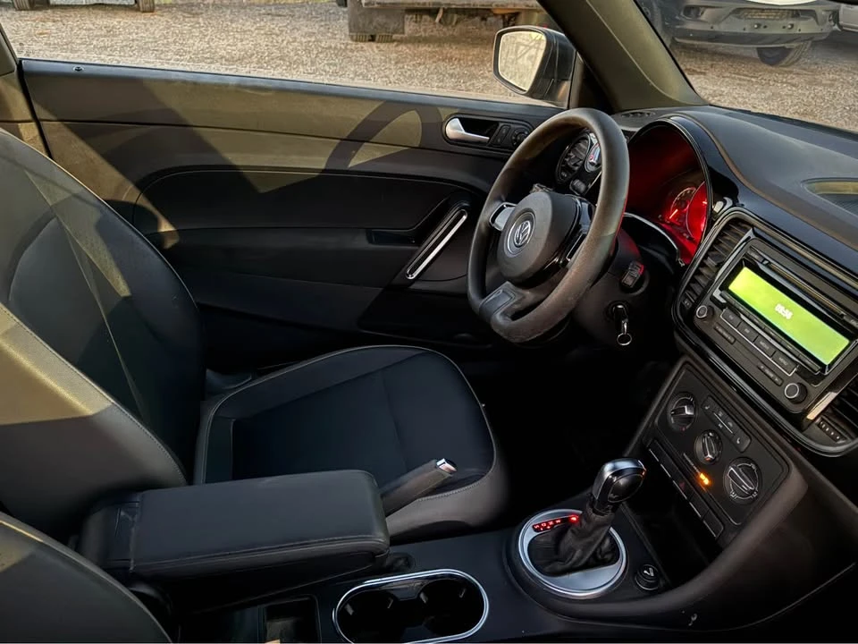 2015 Volkswagen A5 Beetle - Image 7 of 8