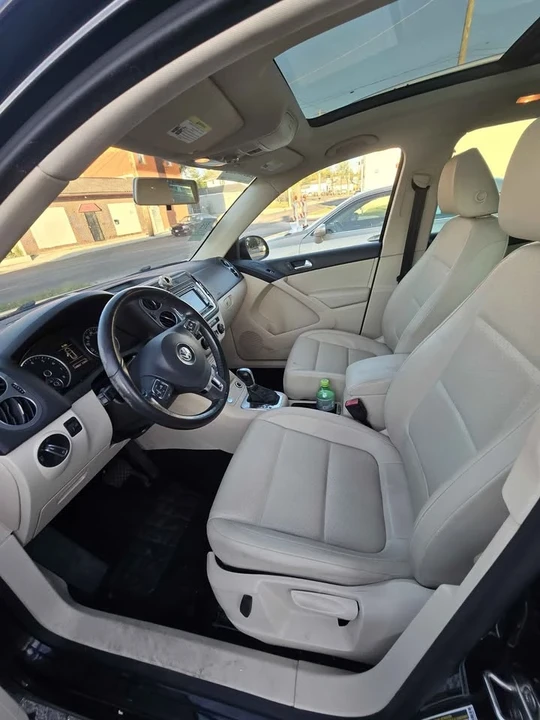 2015 Volkswagen Tiguan - Image 8 of 8