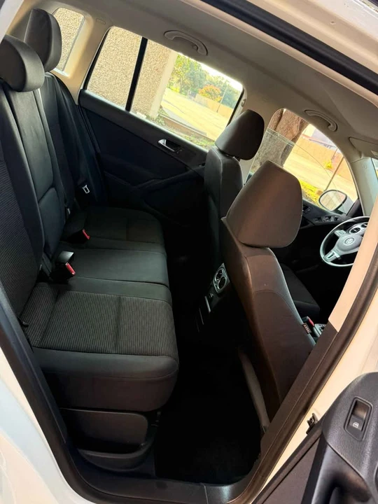 2015 Volkswagen Tiguan - Image 14 of 15
