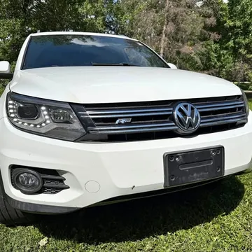 2015 Volkswagen Tiguan R-Line