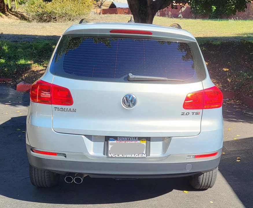 2015 Volkswagen Tiguan - Image 4 of 11