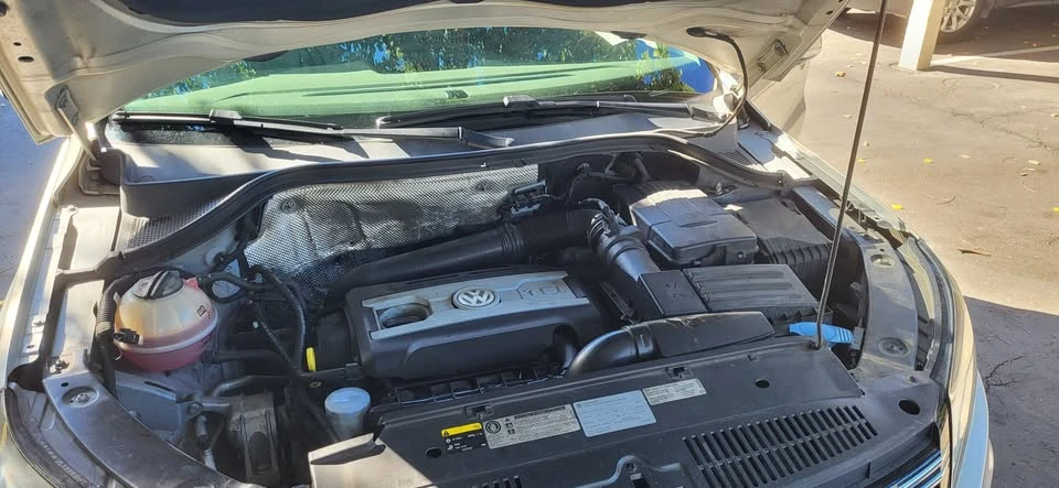 2015 Volkswagen Tiguan - Image 6 of 11