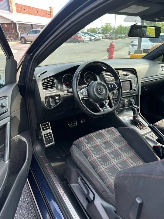 2015 Volkswagen GTI Mk7 - Image 10 of 15