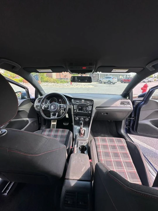 2015 Volkswagen GTI Mk7 - Image 8 of 15