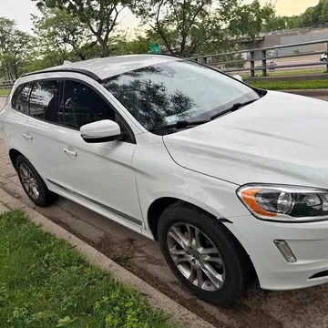 2015 Volvo 240