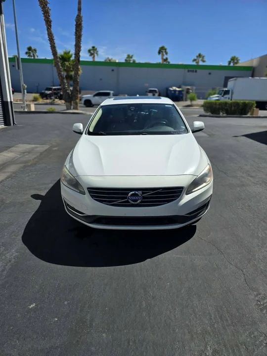 2015 Volvo S60 2nd Gen - Image 2 of 5