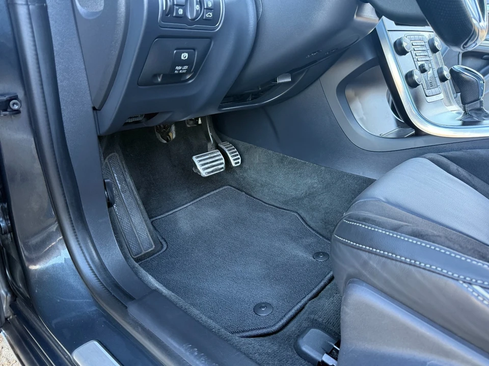 2015 Volvo S60 2nd Gen - Image 21 of 31
