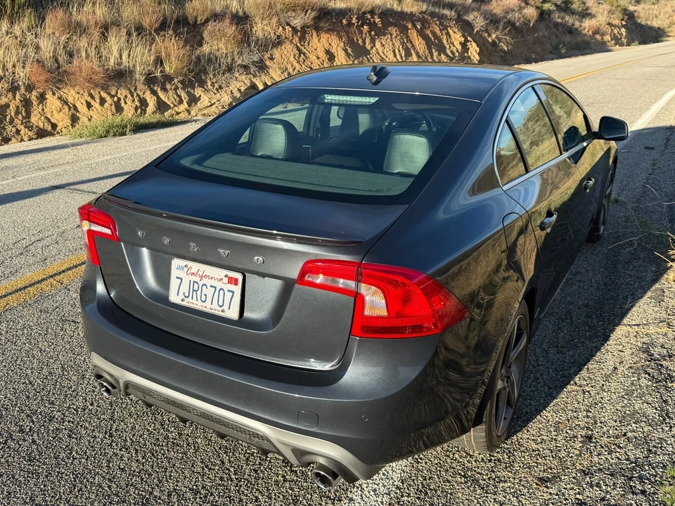 2015 Volvo S60 2nd Gen - Image 9 of 31