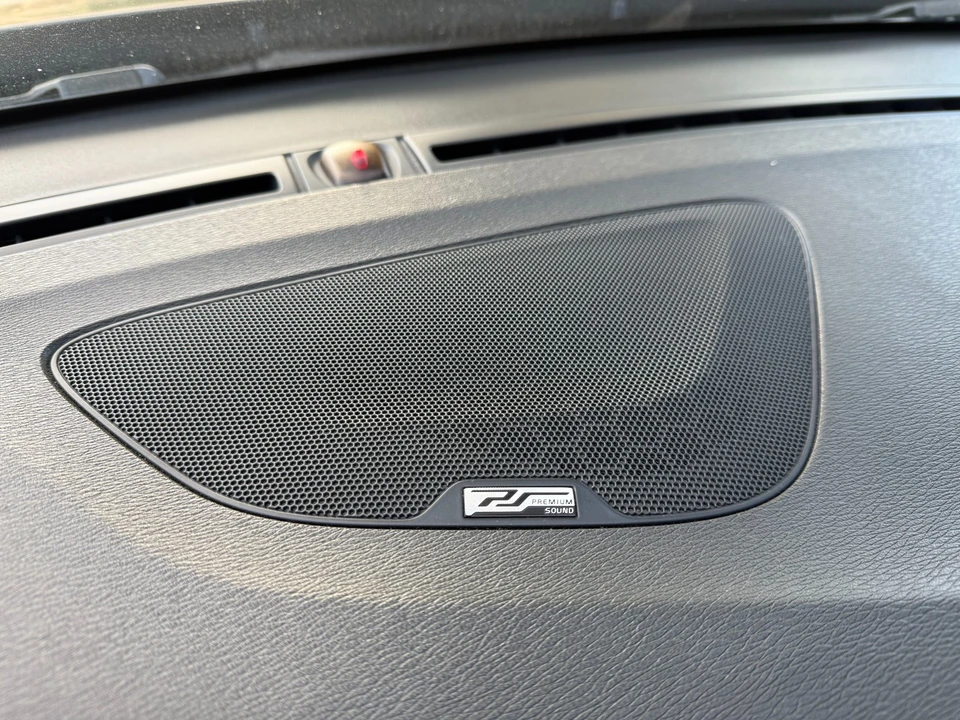 2015 Volvo S60 2nd Gen - Image 24 of 31
