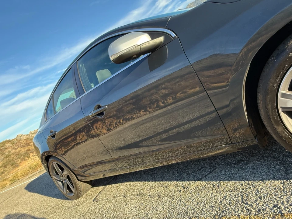 2015 Volvo S60 2nd Gen - Image 12 of 31