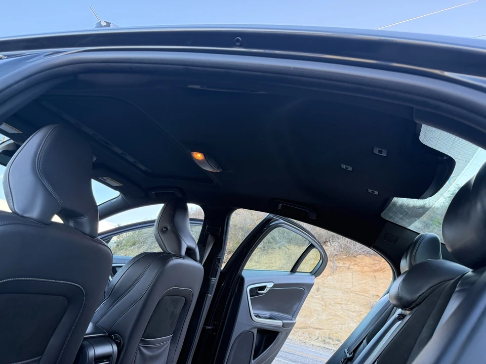 2015 Volvo S60 2nd Gen - Image 30 of 31