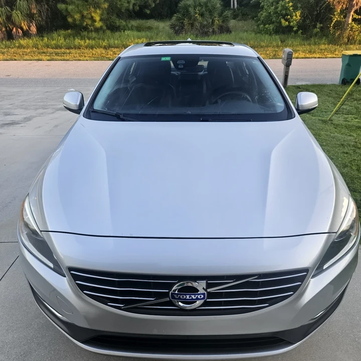 2015 Volvo S60 3rd Gen - Image 2 of 13