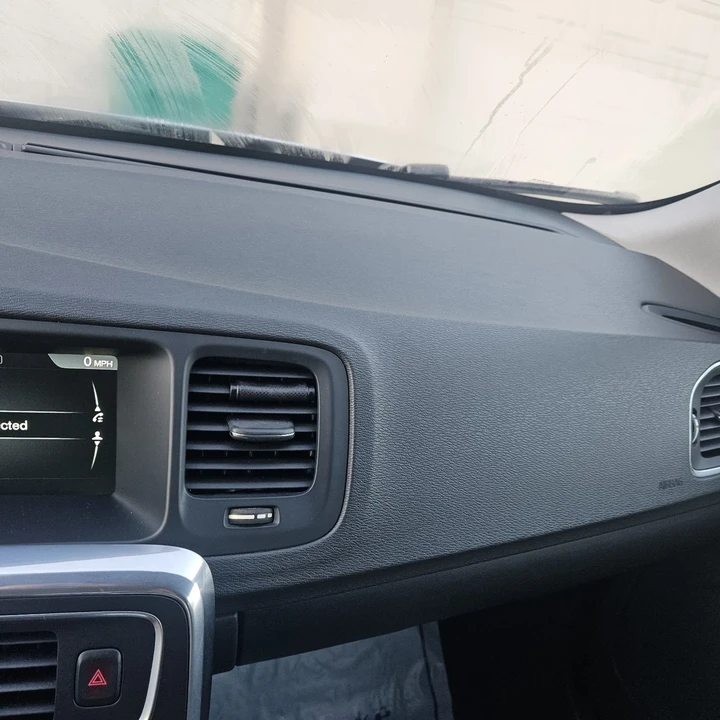2015 Volvo S60 3rd Gen - Image 11 of 13