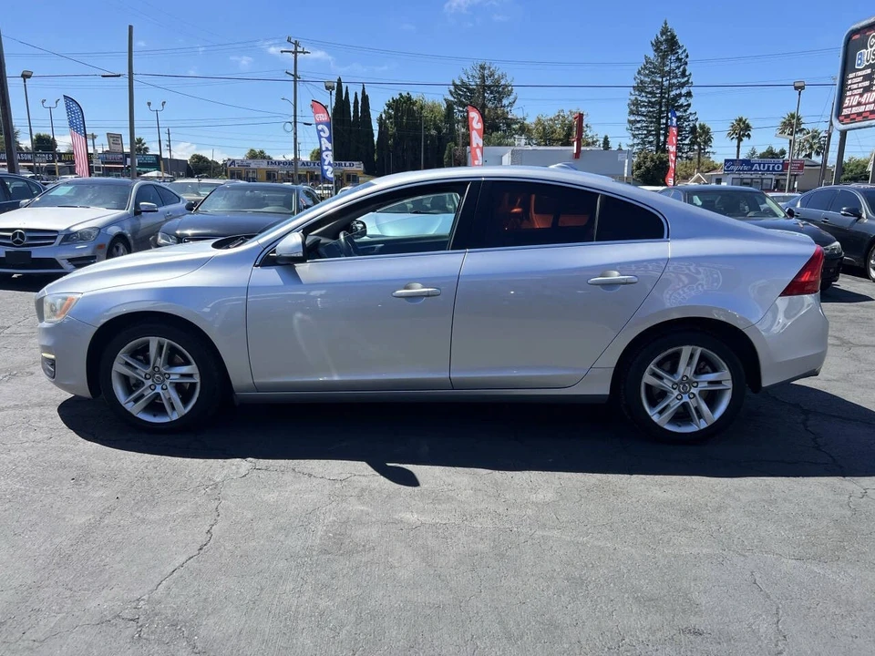 2015 Volvo S60 2nd Gen - Image 6 of 17