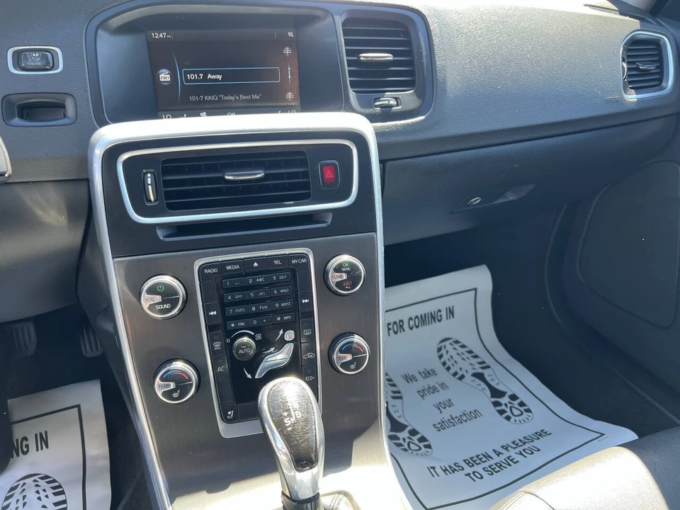 2015 Volvo S60 2nd Gen - Image 12 of 17
