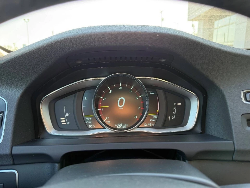 2015 Volvo S60 2nd Gen - Image 15 of 19