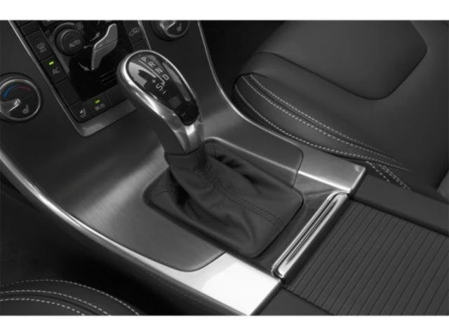 2015 Volvo S60 2nd Gen - Image 11 of 21