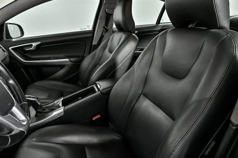 2015 Volvo S60 2nd Gen - Image 18 of 21