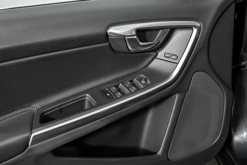 2015 Volvo S60 2nd Gen - Image 15 of 21