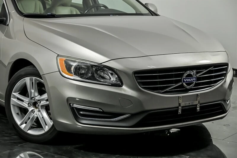 2015 Volvo S60 2nd Gen - Image 2 of 28