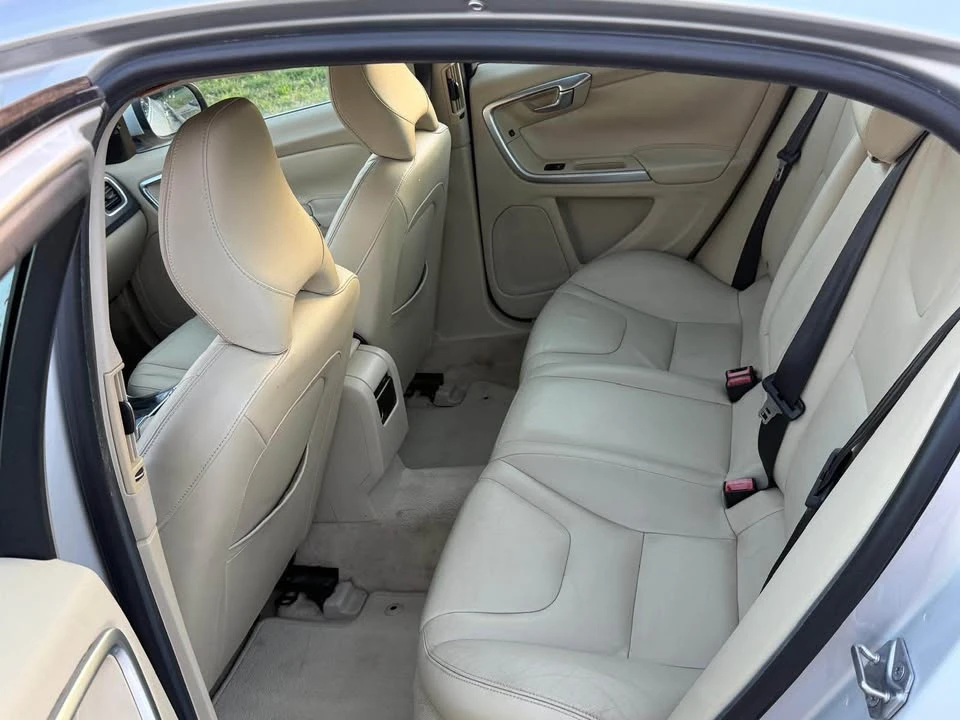 2015 Volvo S60 2nd Gen - Image 6 of 10
