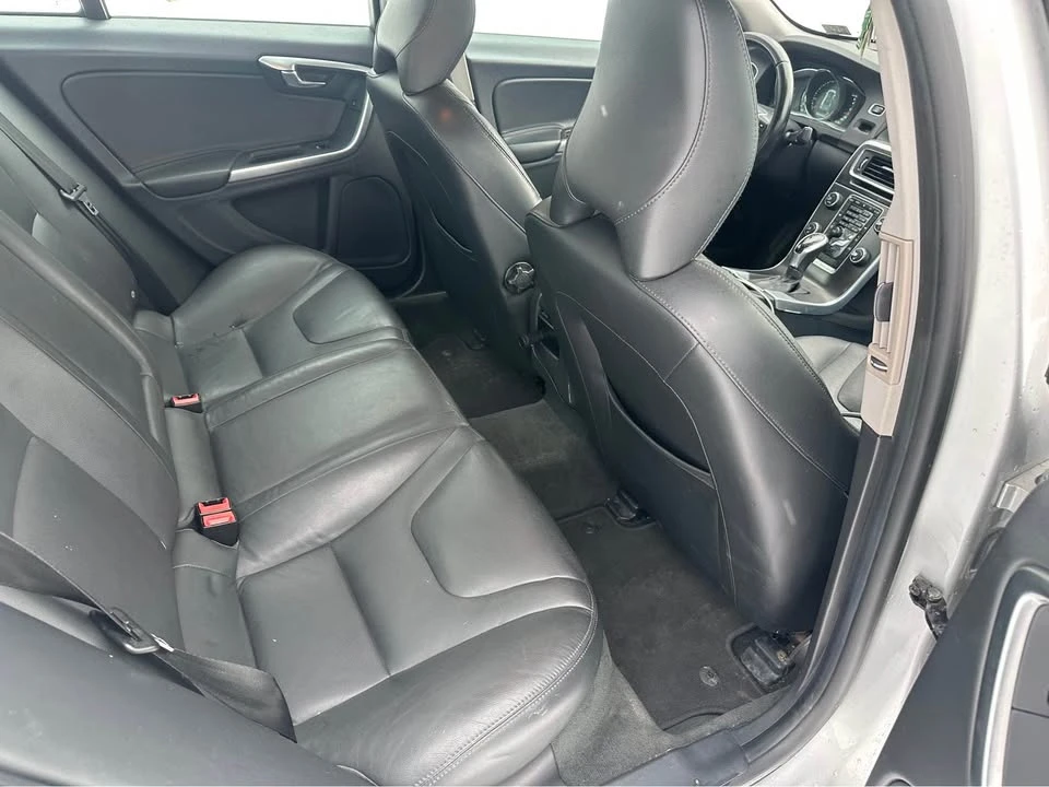 2015 Volvo S60 2nd Gen - Image 10 of 21