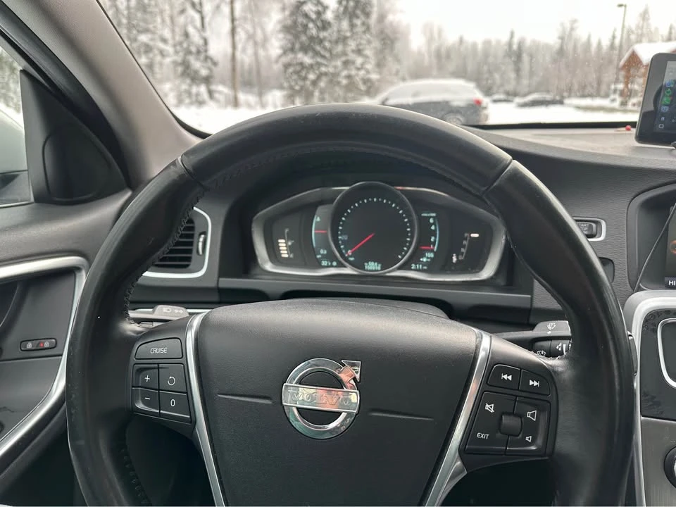 2015 Volvo S60 2nd Gen - Image 18 of 21